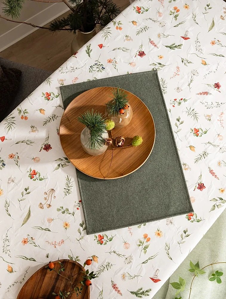 Скатерть Forest Flowers, 150x250 см от Sander