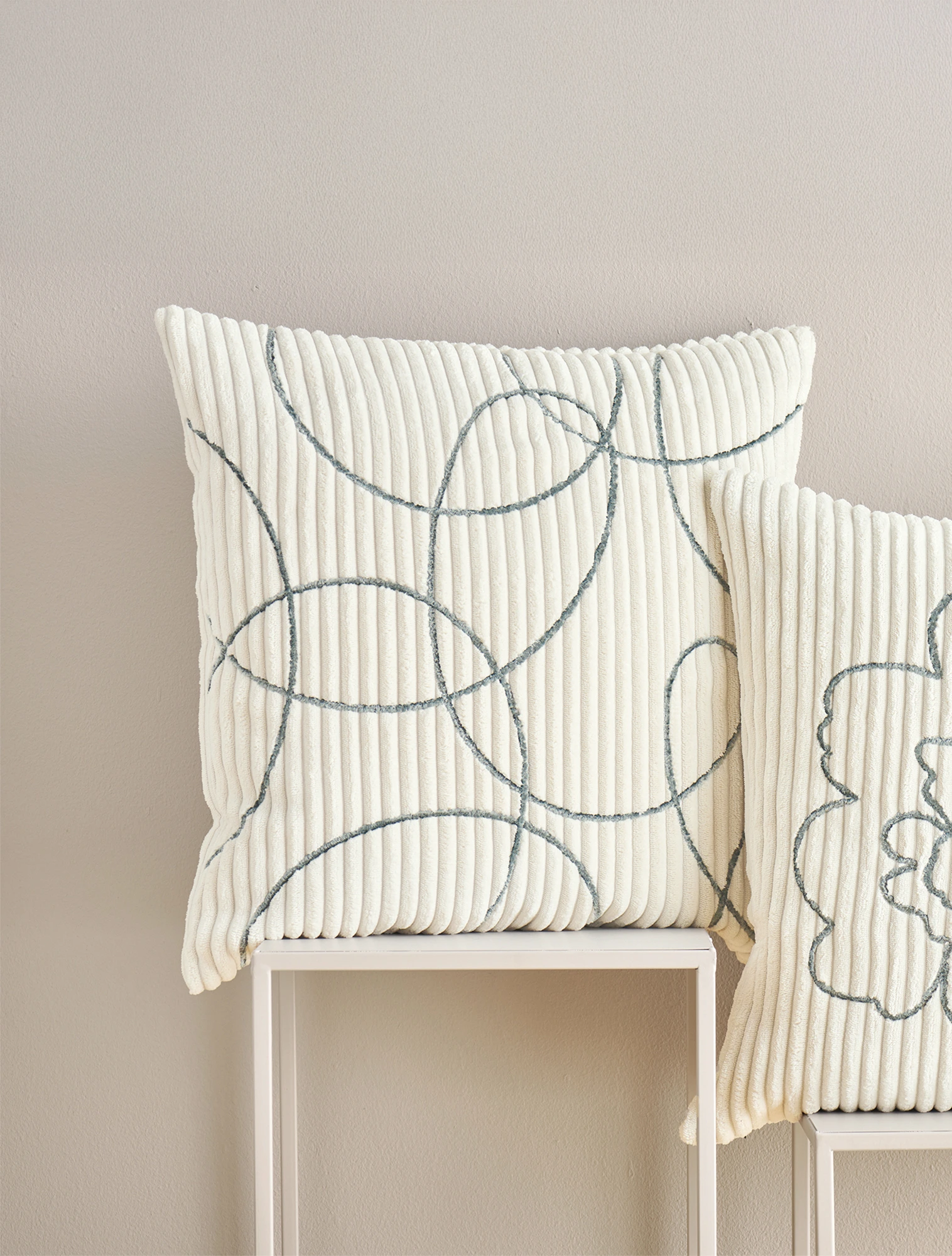 Декоративная наволочка George, 40x40 см