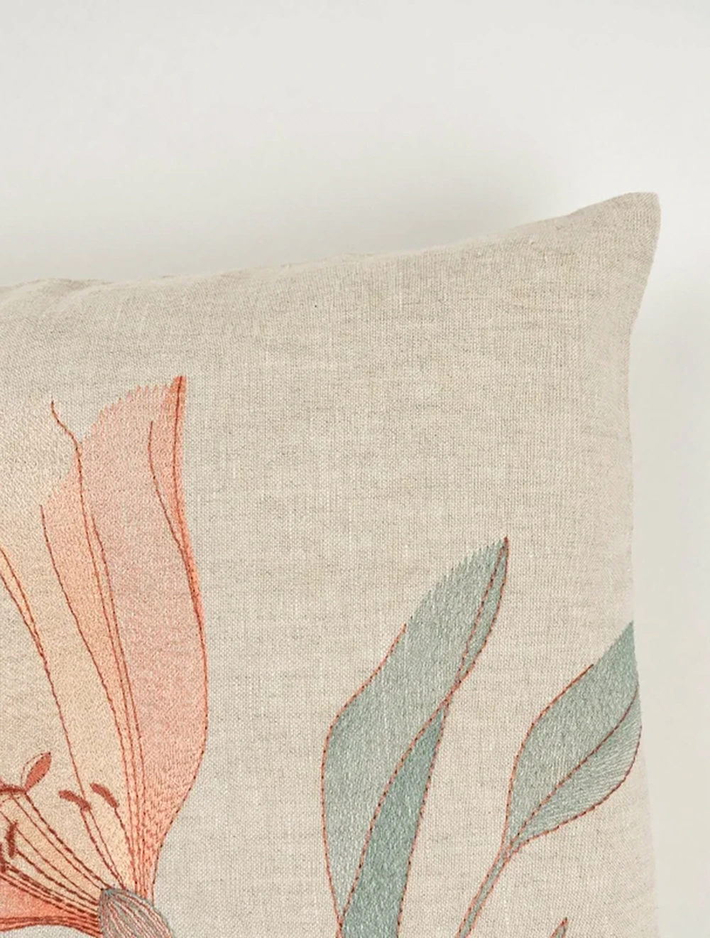 Декоративная наволочка Lily, 40x40 см