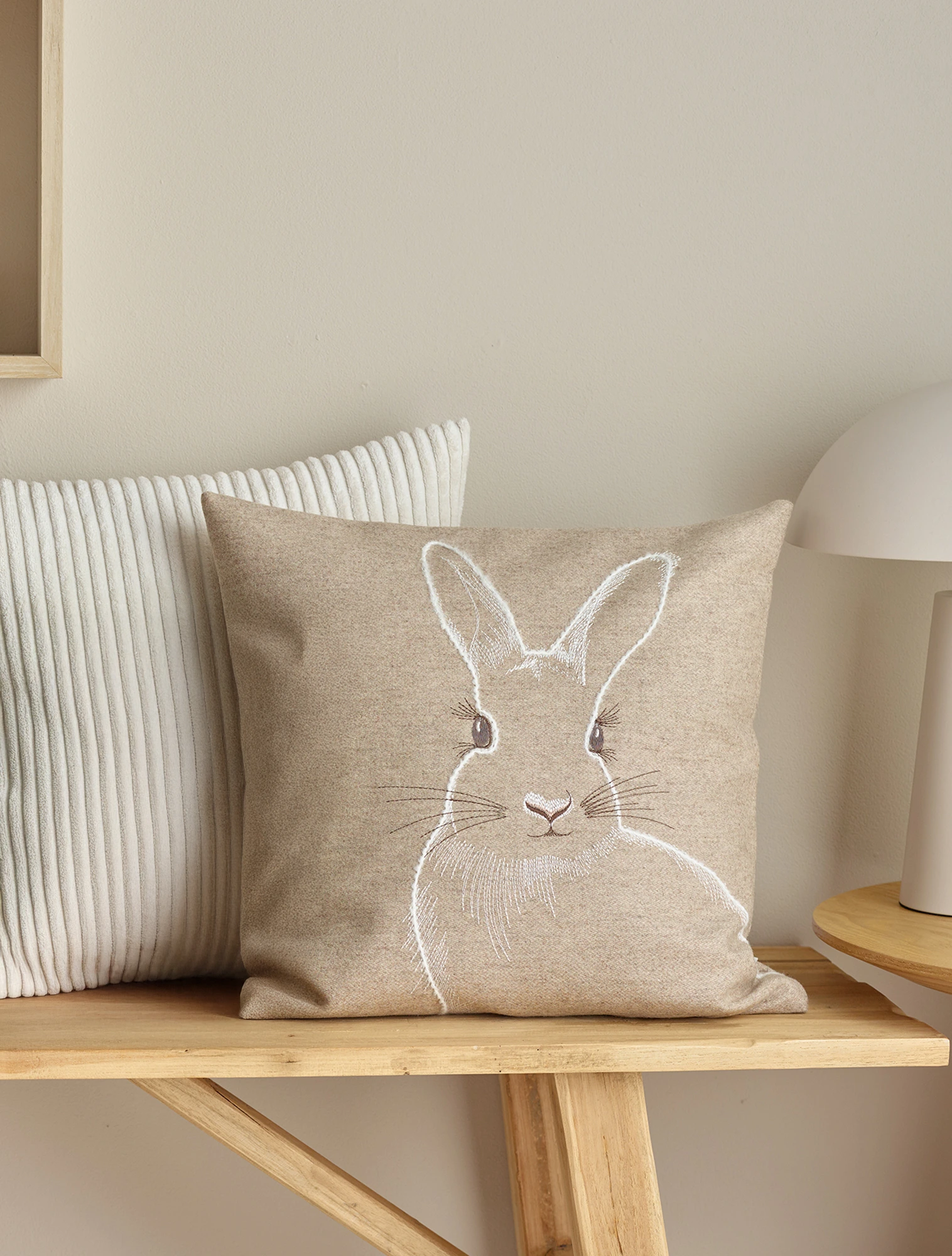 Декоративная наволочка Lady Bun, 40x40 см