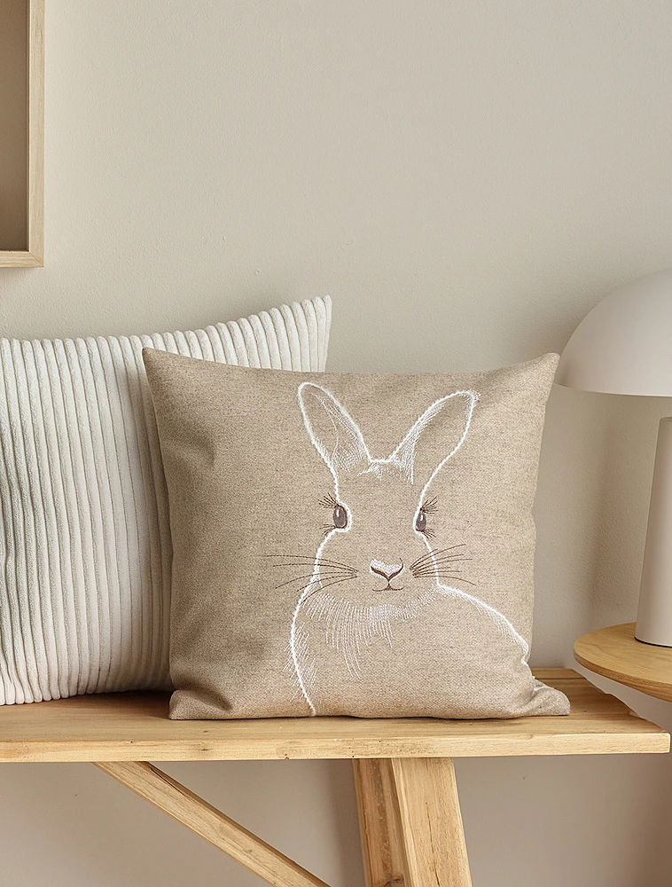 Декоративная наволочка Lady Bun, 40x40 см от Sander