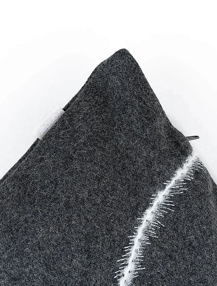 Декоративная наволочка Lucy, 40x40 см от Sander