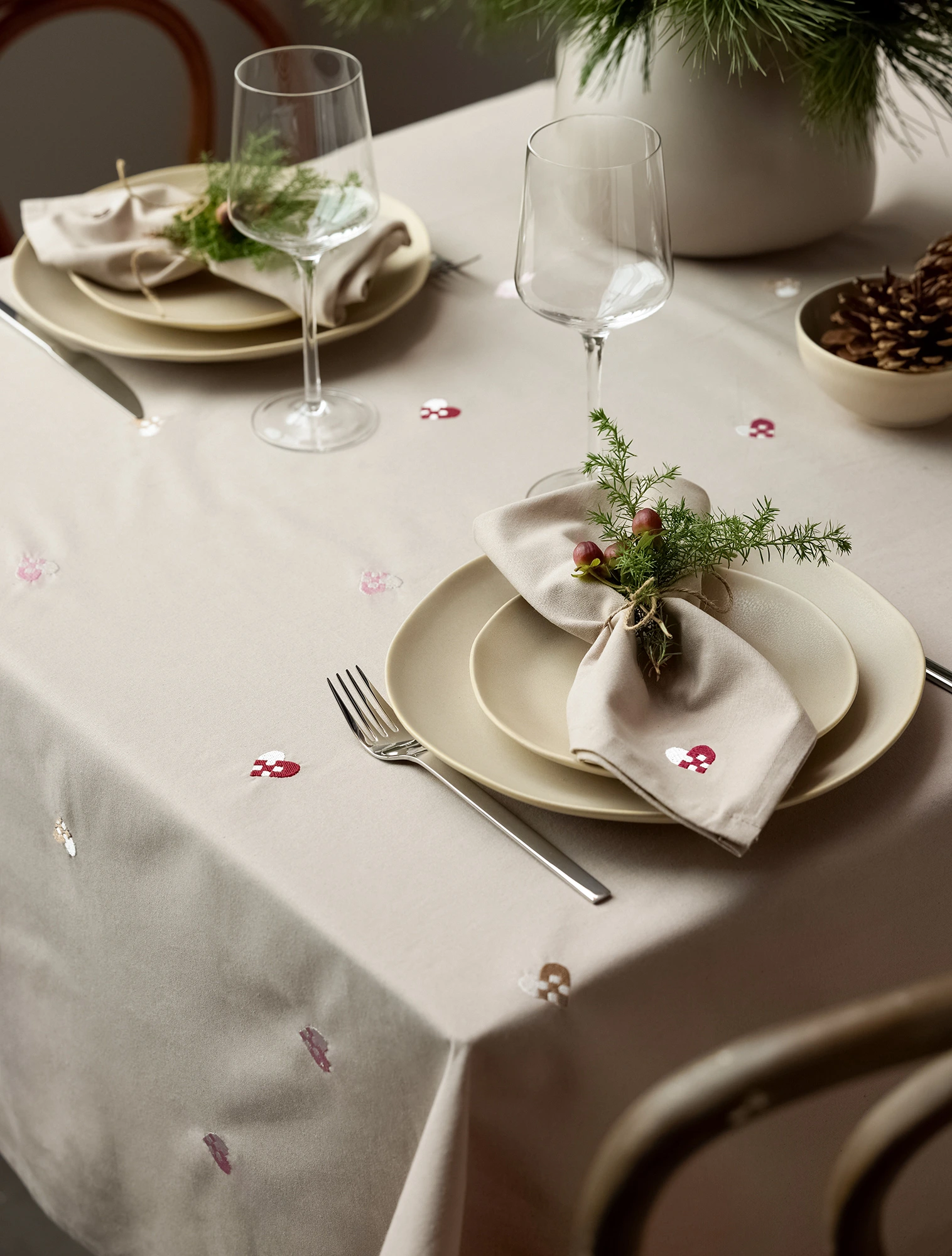 Скатерть прямоугольная Christmas Hearts, 140x270 см