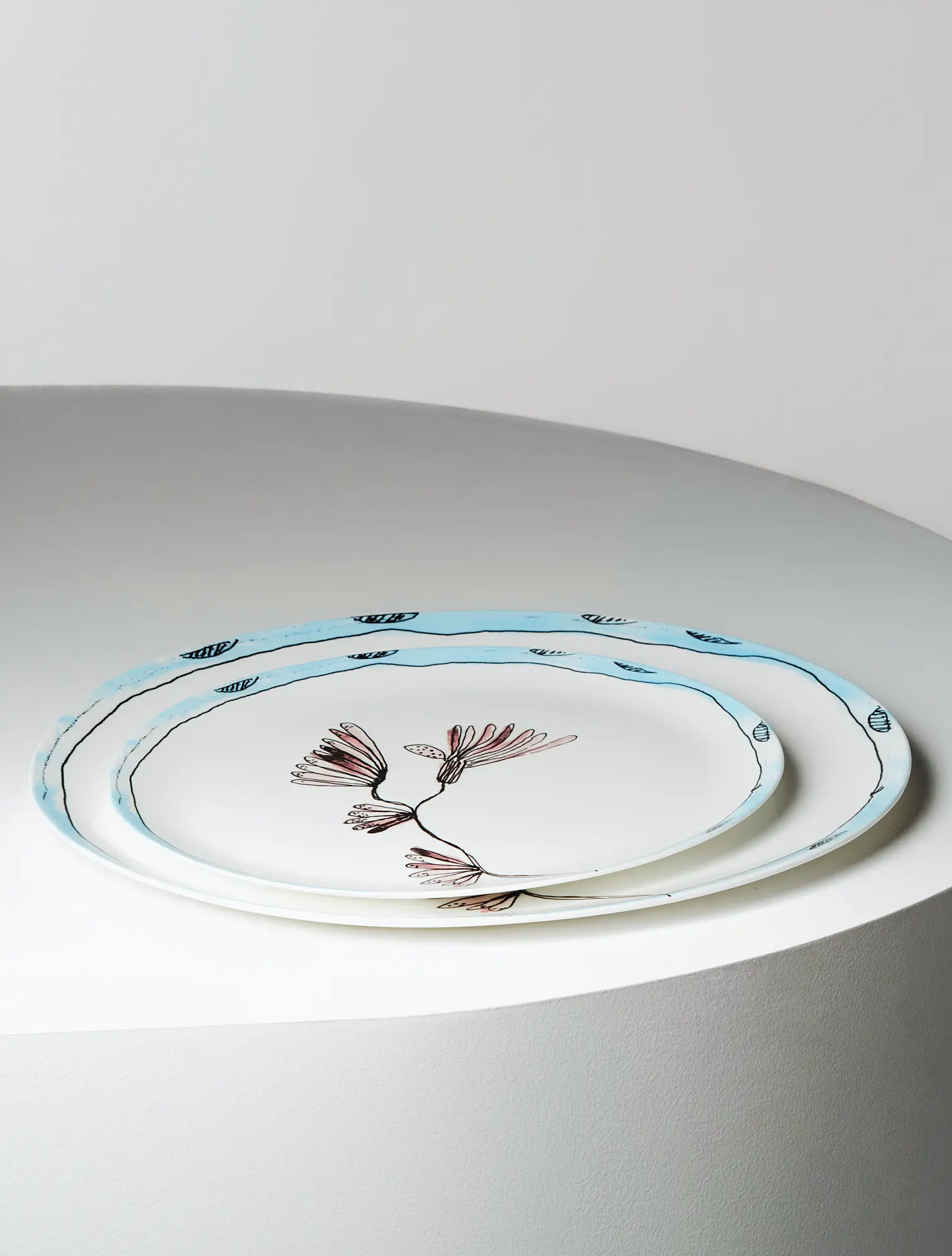 Плоское блюдо Midnight Flowers, 35 см