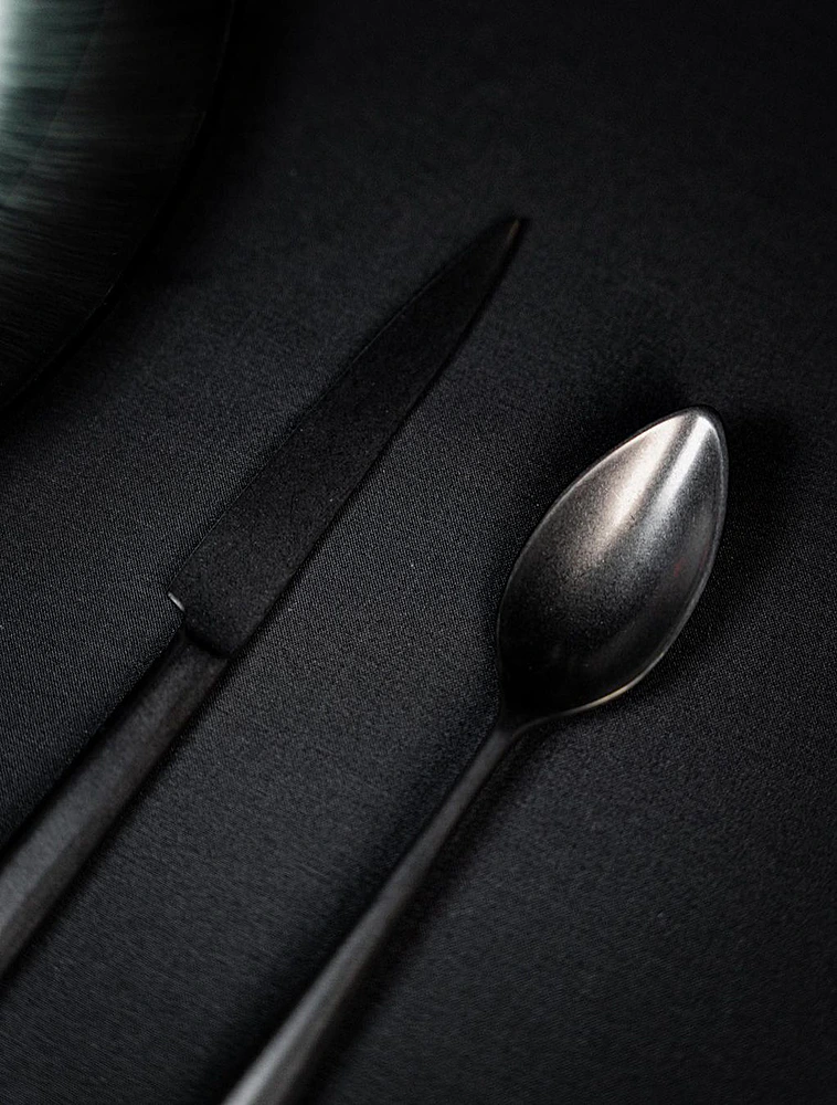 Набор столовых приборов Zoe Black на 6 персон, 24 пр. от Serax