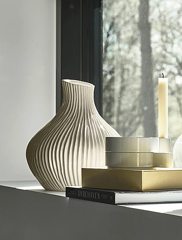 Ваза Eik, 28 см