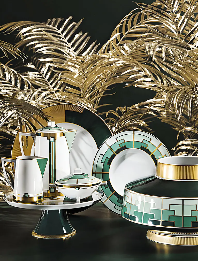 Тортовница на ножке Emerald, 28 см от Vista Alegre