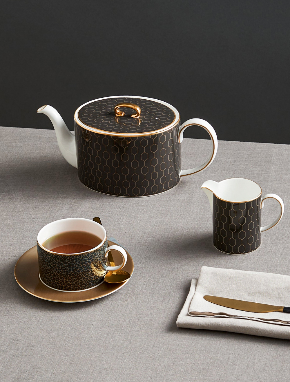 Заварочный чайник Gio Gold (Arris), 1 л от Wedgwood