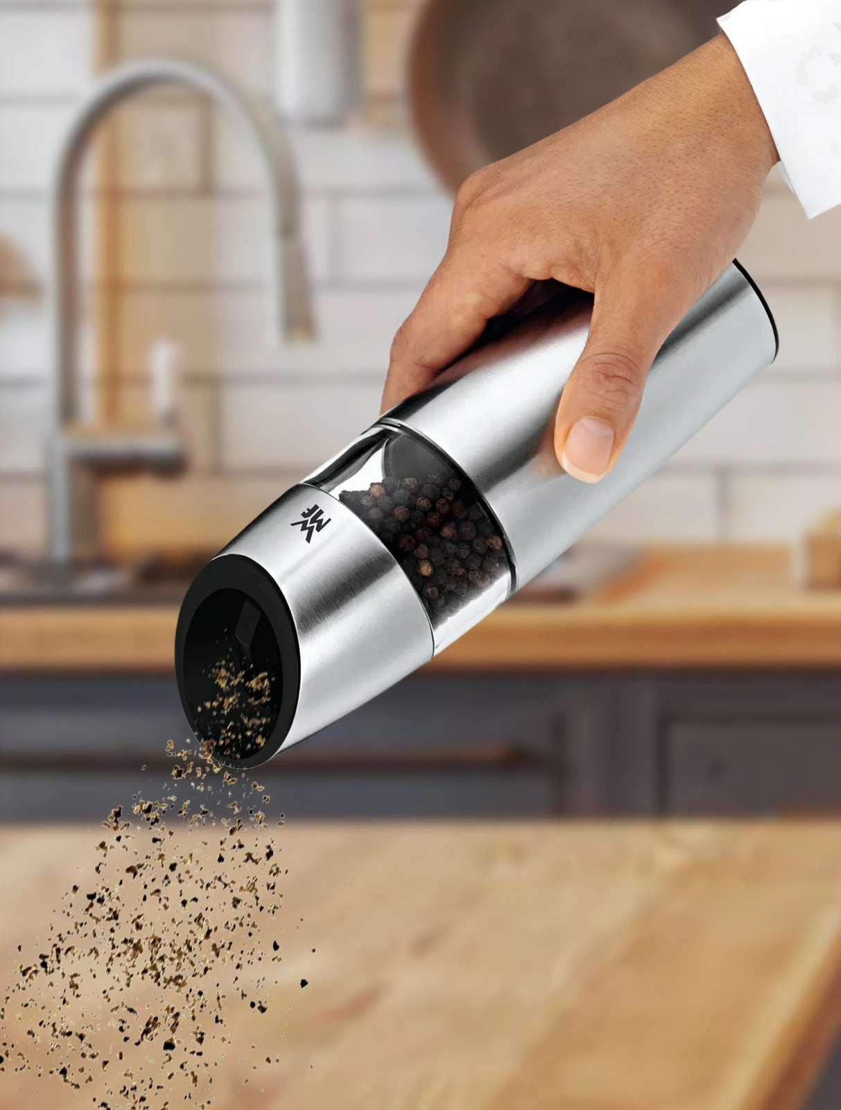 Электрическая мельница для соли и перца Basic, 20 см