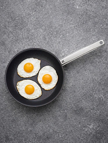 Сковорода универсальная PermaDur Advance, 24 см