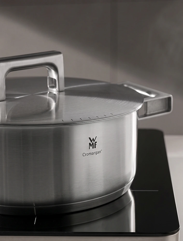 Кастрюля с крышкой Ultimate Cool, 24 см от WMF
