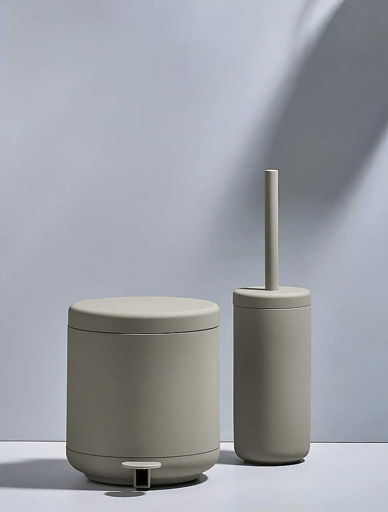 Мусорное ведро Ume, 4 л, 22 см от Zone Denmark