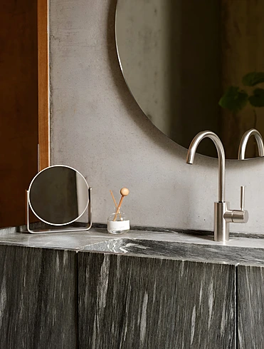 Настольное косметическое зеркало Ume, 19,5 см